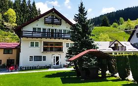 Valea Dorului Guest House